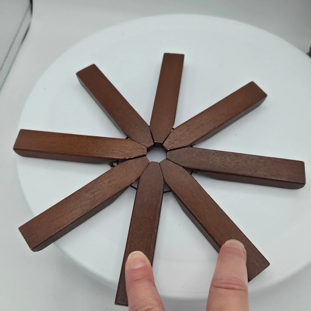 Vintage Wooden Folding‎ Trivet Expandable Hot Pad Dark Wood Tree Shape Decor